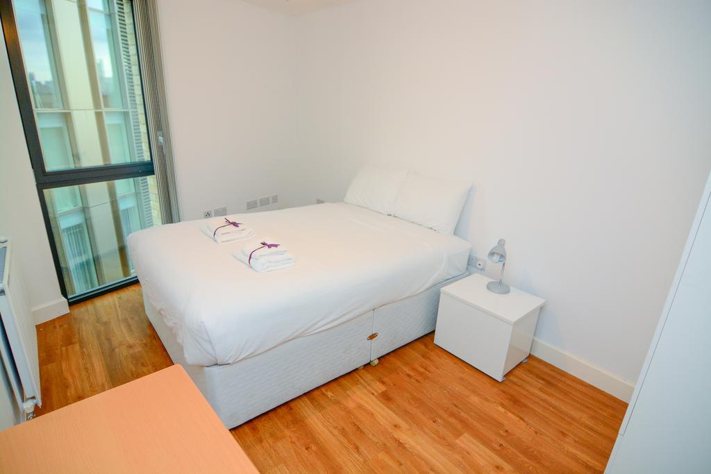 Pelican Wharf Apartments 런던 외부 사진